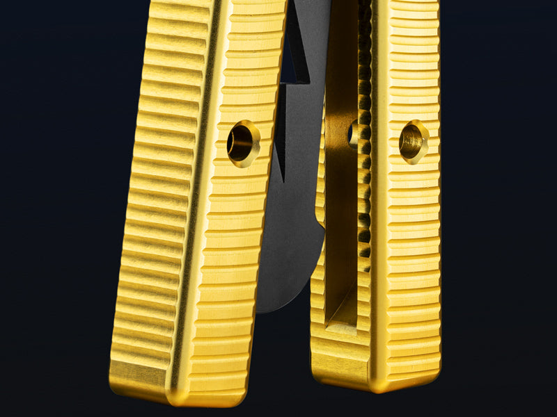 Butterfly Balisong Trainer for Practicing Flipping, Blunt Practice, No Edge Tool，Lightweight，Public-Friendly Metal Trainer