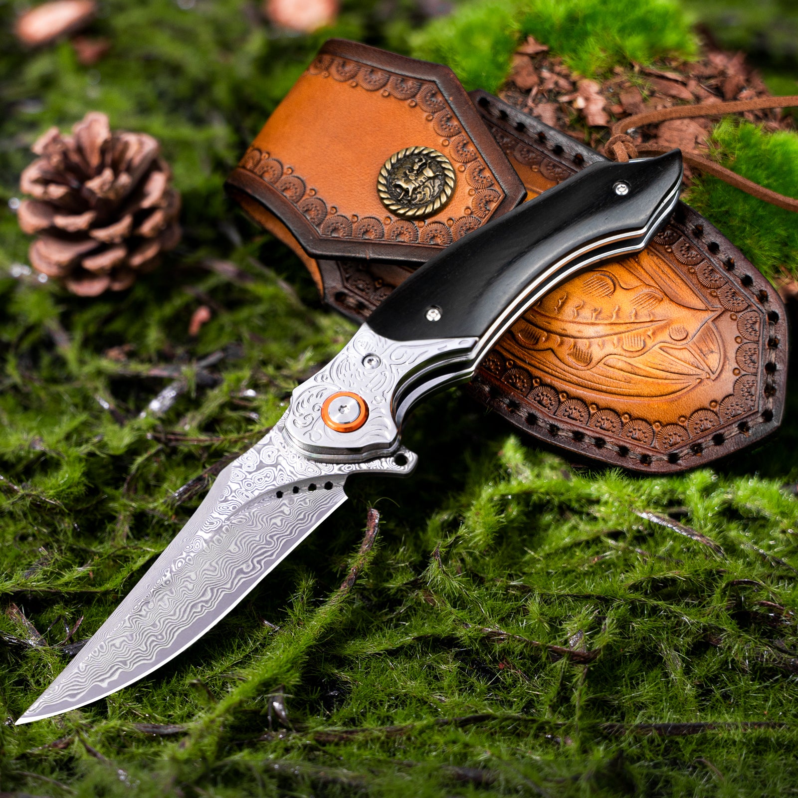 https://www.lotharknife.com/cdn/shop/products/3-1.jpg?v=1692604137&width=1946